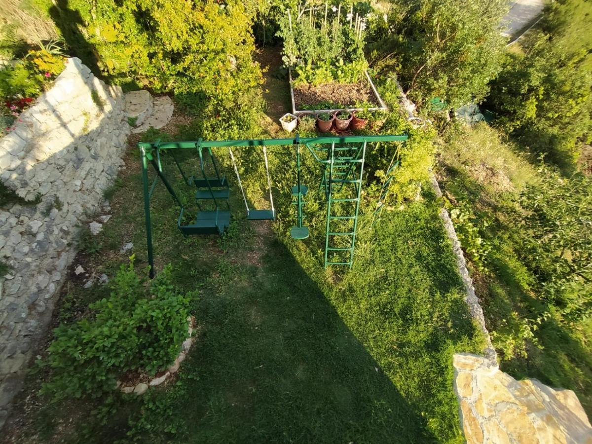 Holiday Home Colla Tucepi Luaran gambar