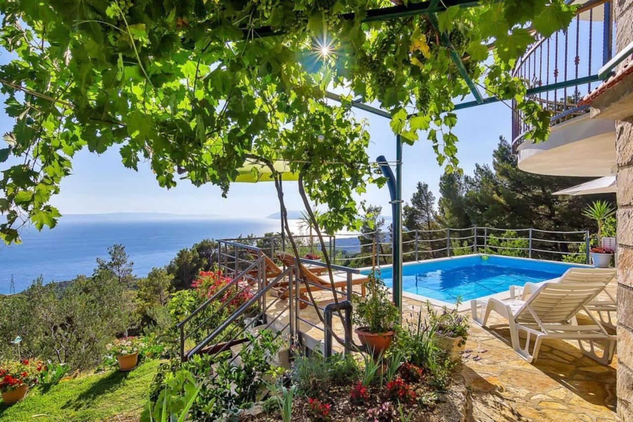 Holiday Home Colla Tucepi Luaran gambar